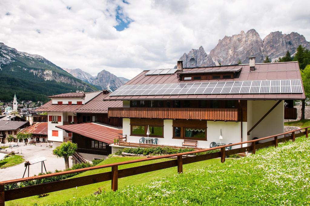 B&B Caldara Cortina dʼAmpezzo Eksteriør bilde